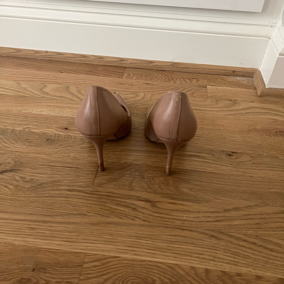 Steve Madden Nude/Beige high heels size 9 - Picture 4 of 6